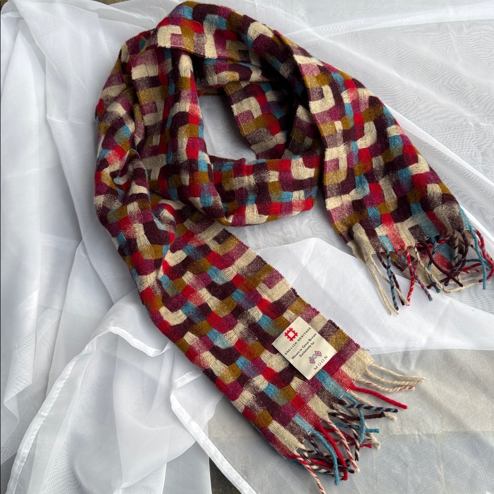 English Heritage pure merino Wool Red and Purple Weave Scarf